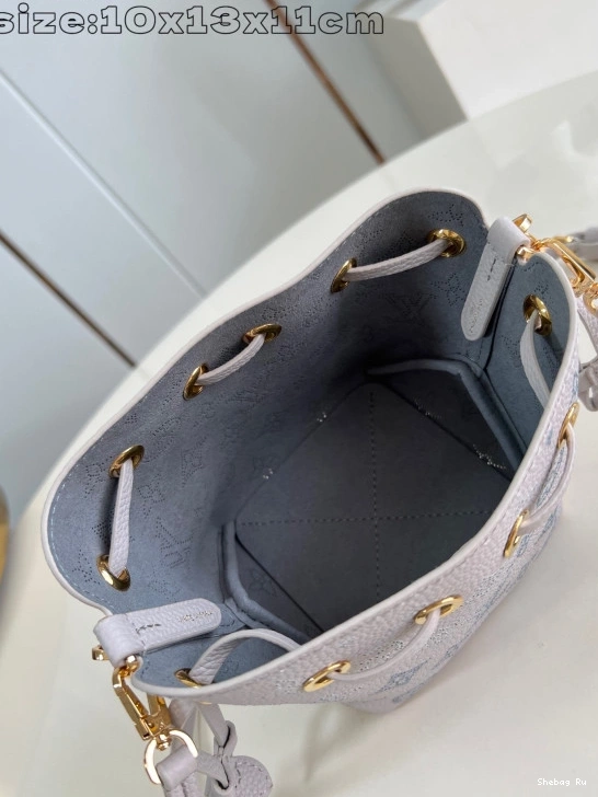 Vuitton Pico Louis Bella 0820